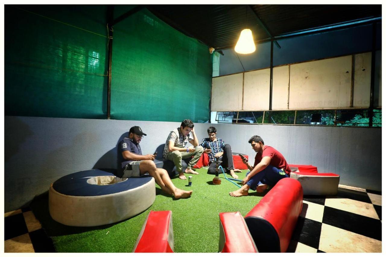 Social Hubz Hostel مومباي المظهر الخارجي الصورة