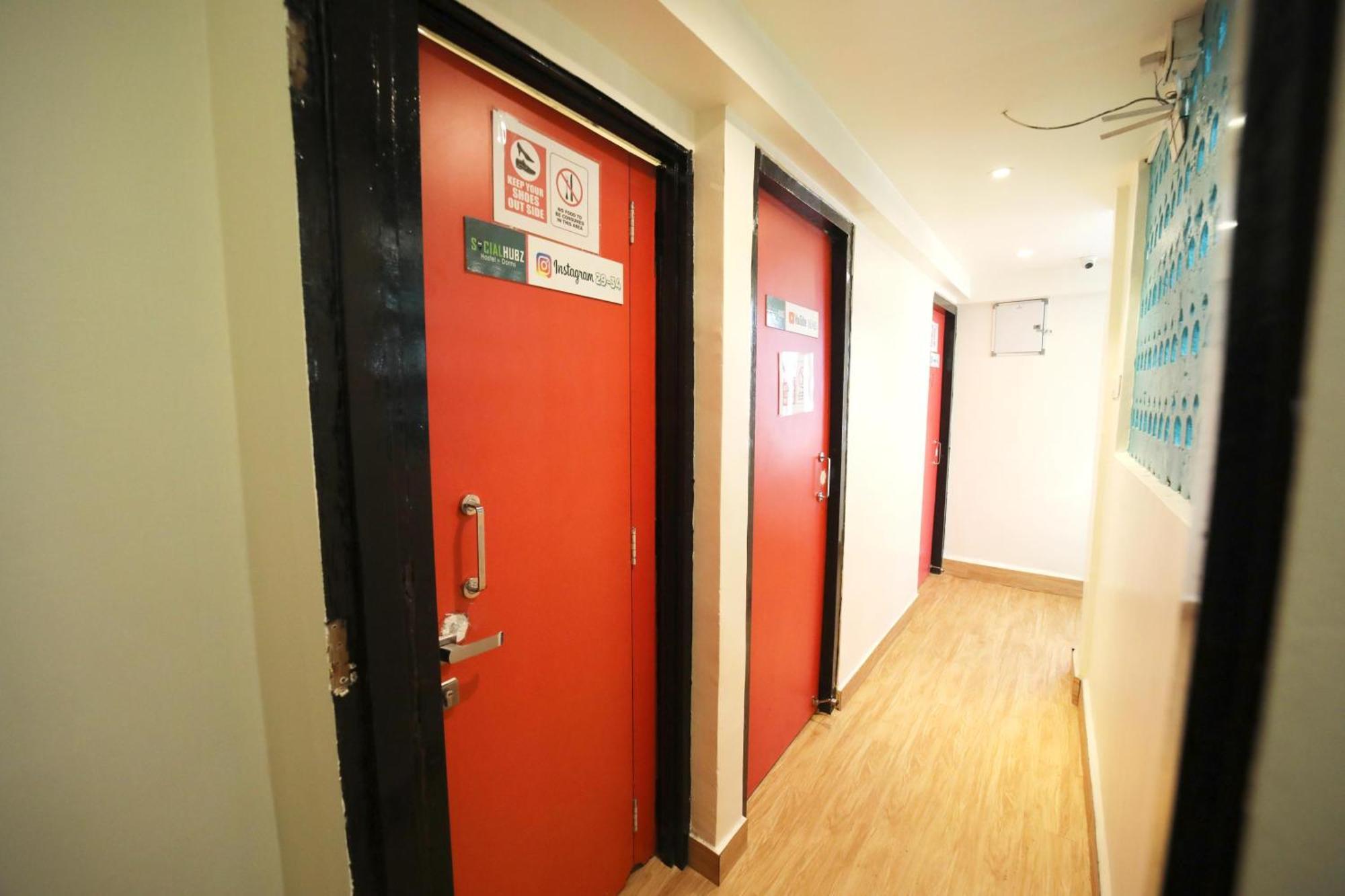 Social Hubz Hostel مومباي المظهر الخارجي الصورة